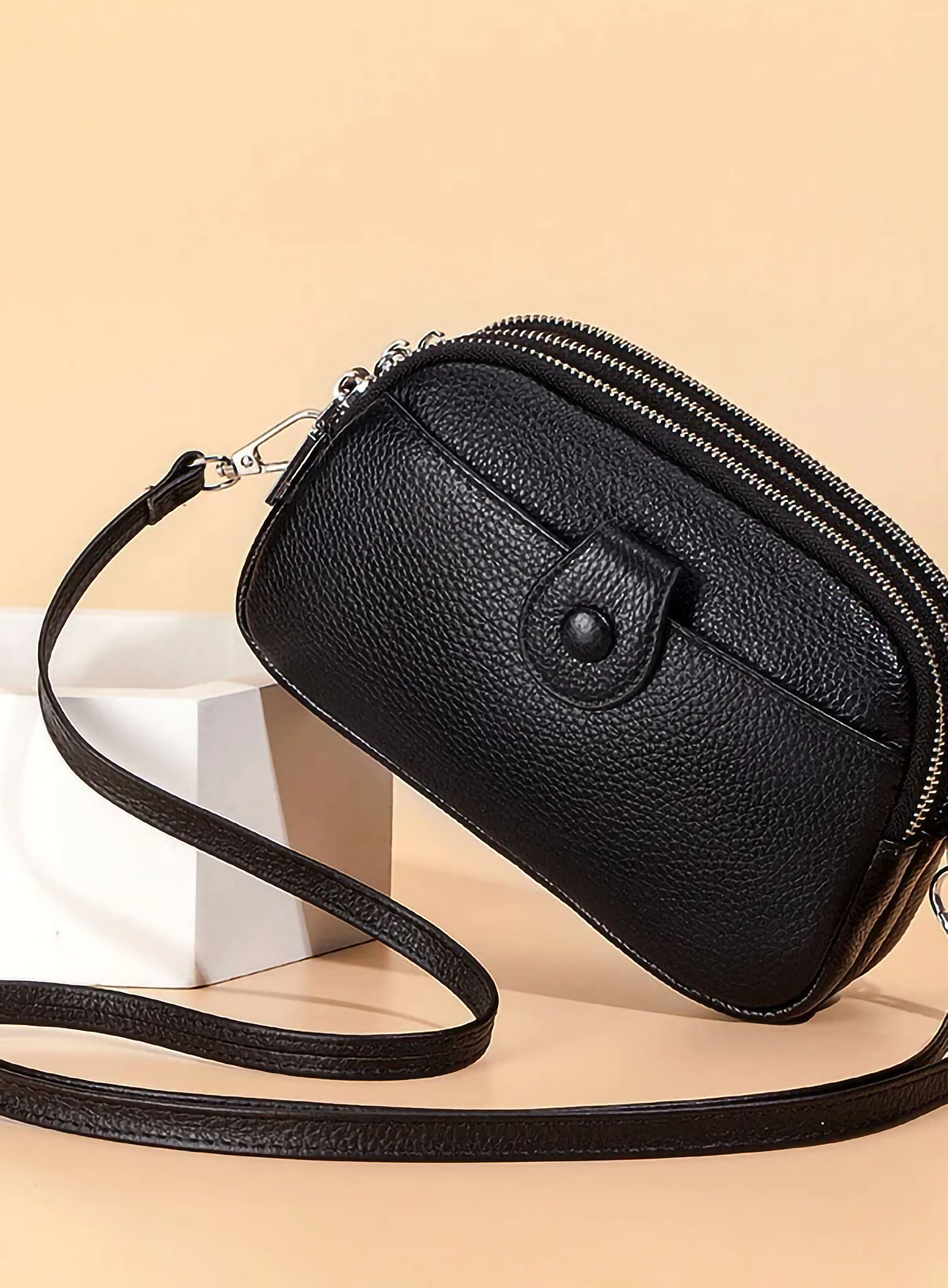 bag product photoshoot mumbai by photoadda studio